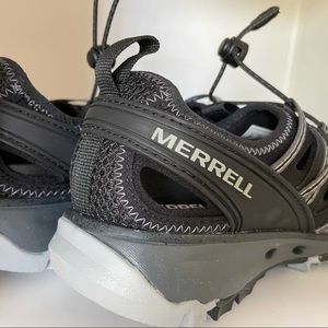 Merrell water shoes Black W size 9
